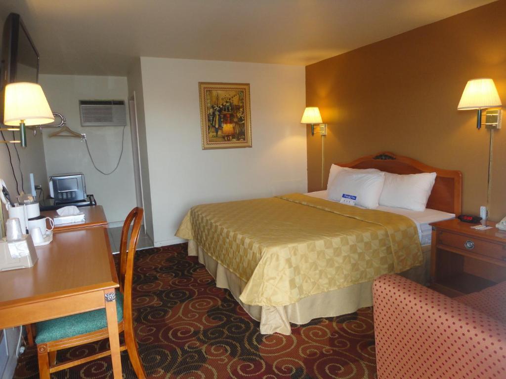 Americas Best Value Inn Santa Rosa, New Mexico Room photo